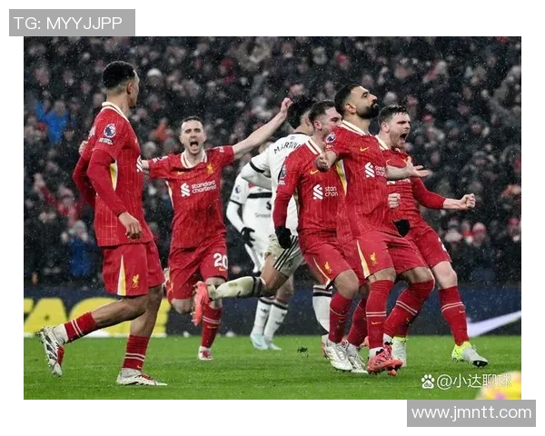 英超榜首之争,利物浦继续领先曼城一步,曼联逼近前四位置